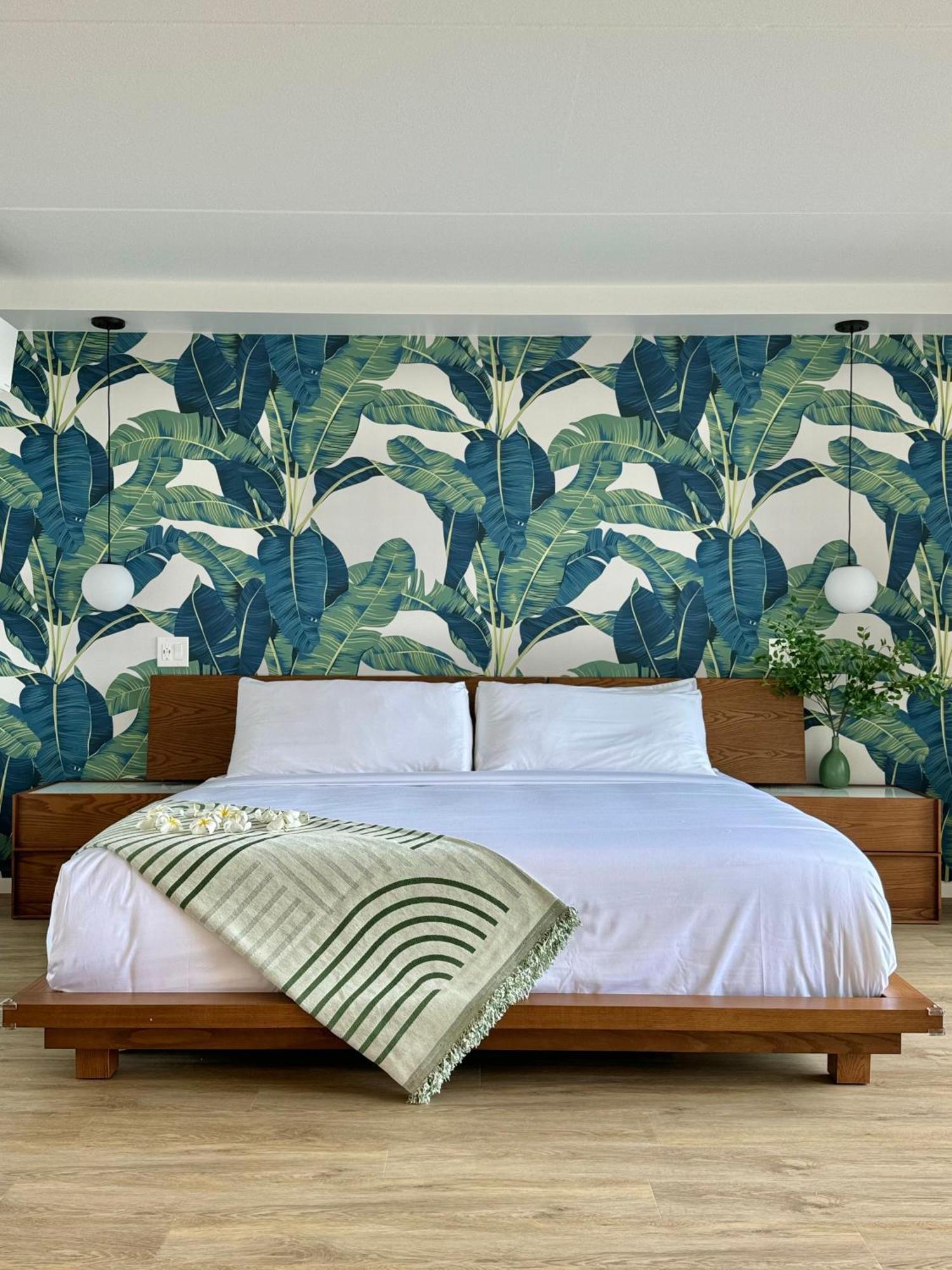 Panoramic Oceanview - Full Kitchen In Each Room, 2 Swimming Pools, Onsite Restaurants, Fireworks Every Friday * Honolulu