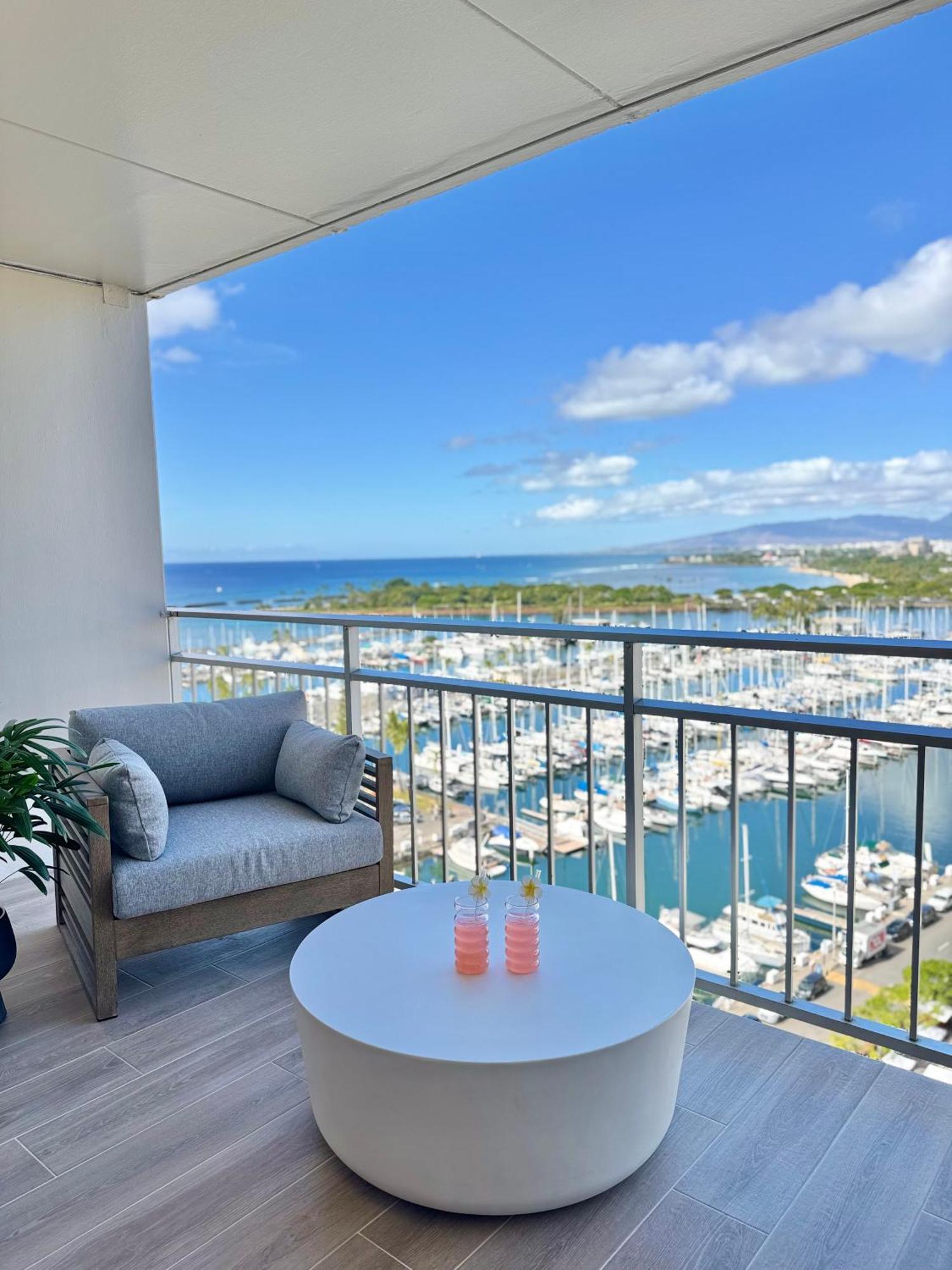 Panoramic Oceanview - Full Kitchen In Each Room, 2 Swimming Pools, Onsite Restaurants, Fireworks Every Friday Apartamento Honolulu